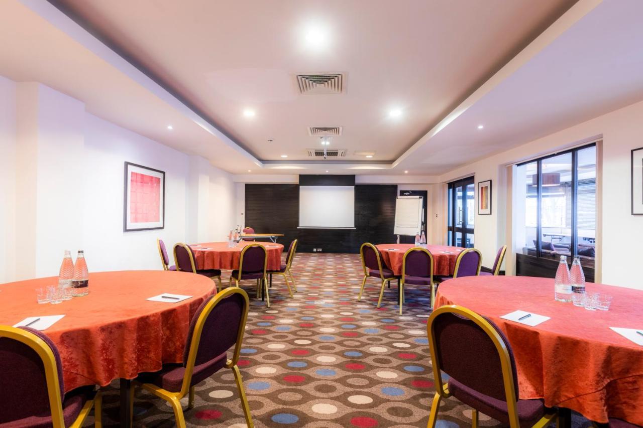 Strathallan Hotel, Bw Signature Collection 4* Birmingham