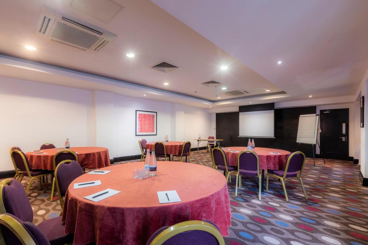 Strathallan Hotel, Bw Signature Collection Hotel